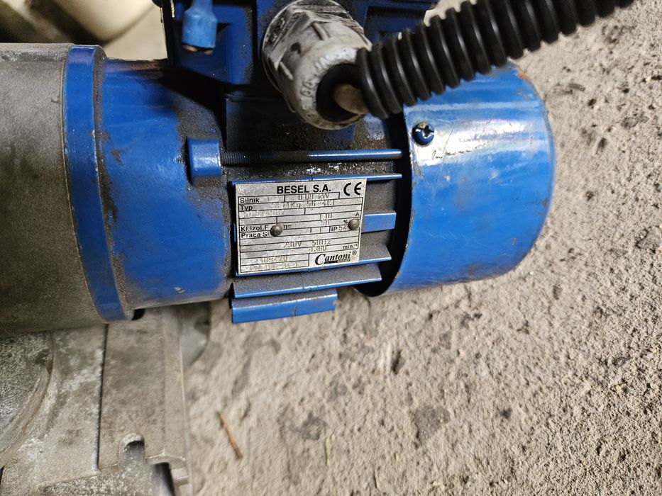 Motoreduktor sk1si50 przekładnia wraz z silnikiem 0,9 kw
