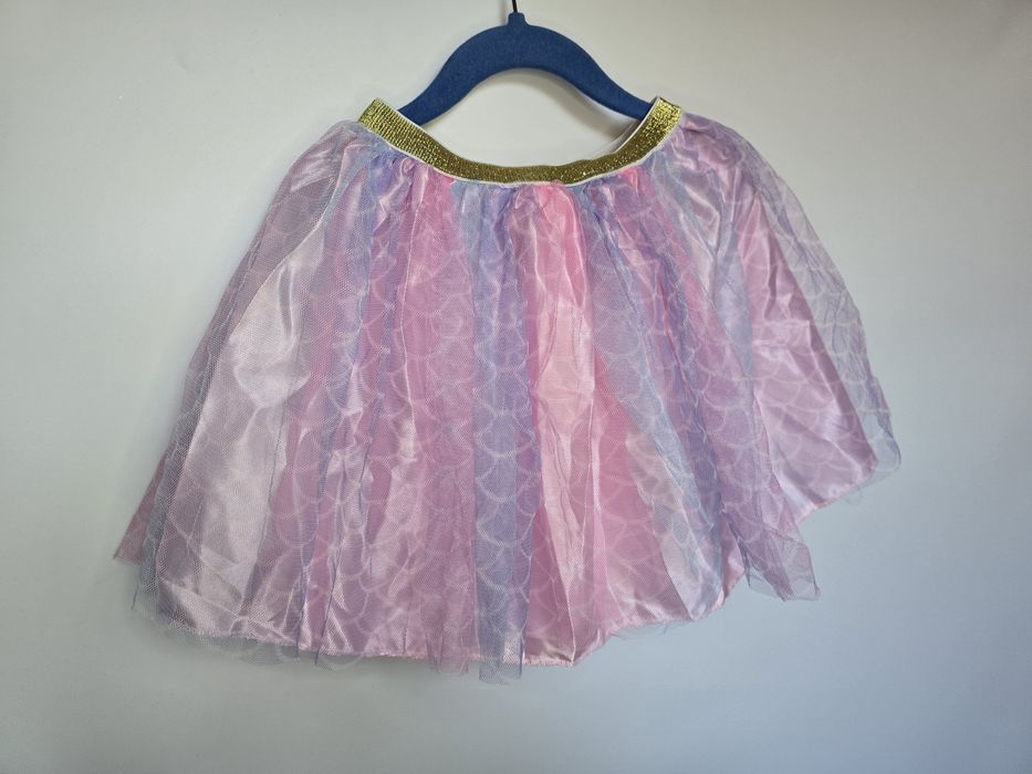 Piękna spódniczka dla dziewczynki r. 116 / 122