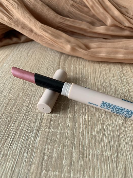 Szminka Forever Pink Avon nowa szybka wysyłka