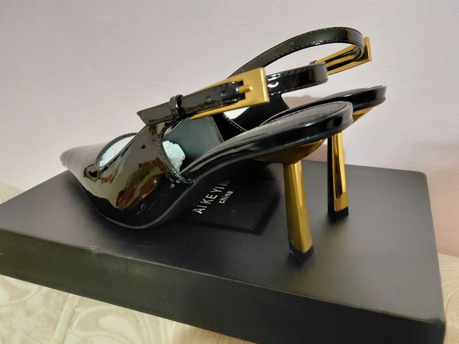 Стильні жіночі туфлі з відкритою п’яткою (slingback) 36 розмір ,нові