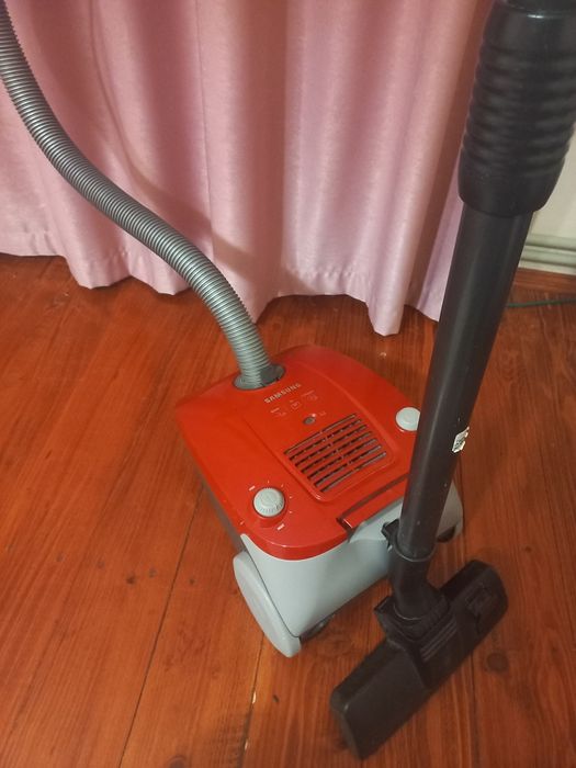 Пилосос Samsung SC 4181.