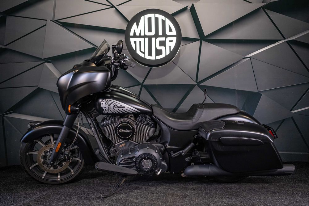 Indian Chieftaine Dark Horse