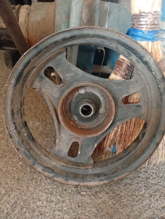 Пластик сузуки сепия лижи  и пол з замком