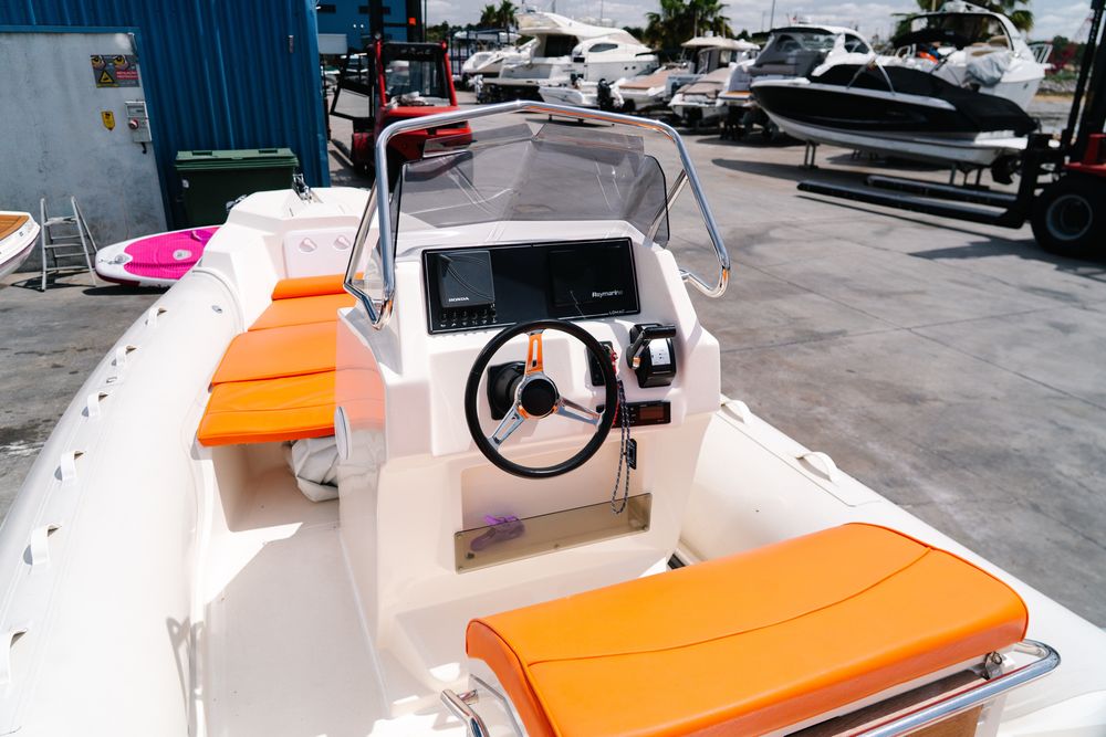 Lomac 710 – Como Novo Apenas 138h de Motor