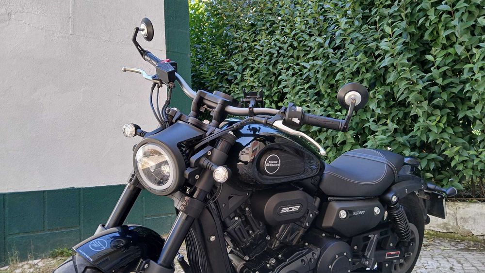 Vendo moto Keeway Benda-V302C, ano 2024.