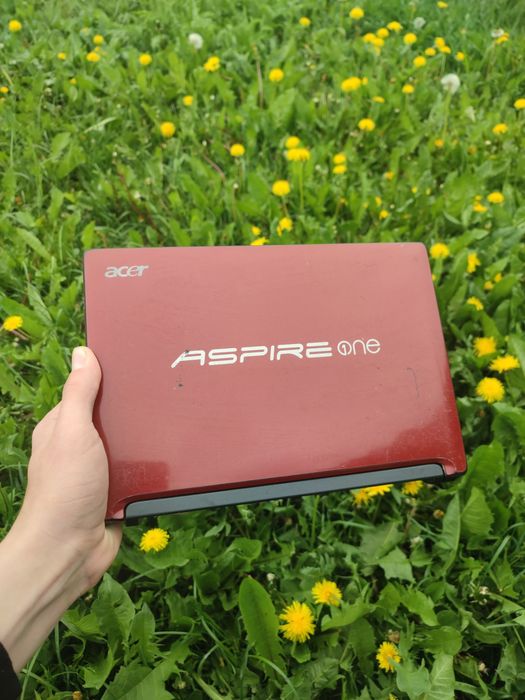 Продам нетбук, Acer aspire one D255E