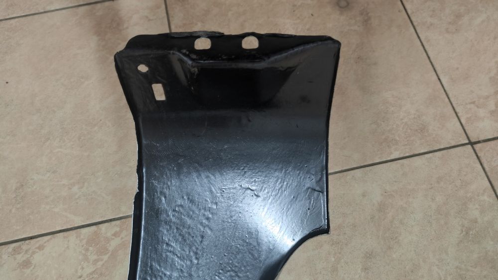 Błotnik lewy przód focus MK2 fl