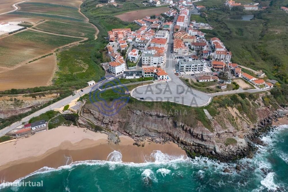 T2 Duplex Remodelado a 4 Minutos da Praia de São Bernardino