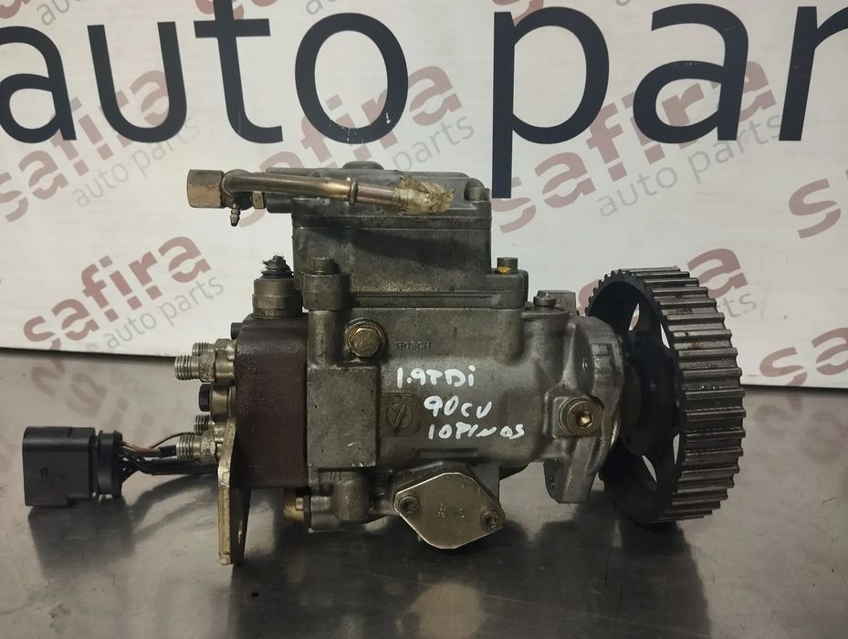 BOMBA INJECTORA / INJETORA AUDI A3 / VOLKSWAGEN GOLF IV / SEAT IBIZA / LEON 1.9TDI 90CV (10 PINOS) REF. 0460404984 038130107D
