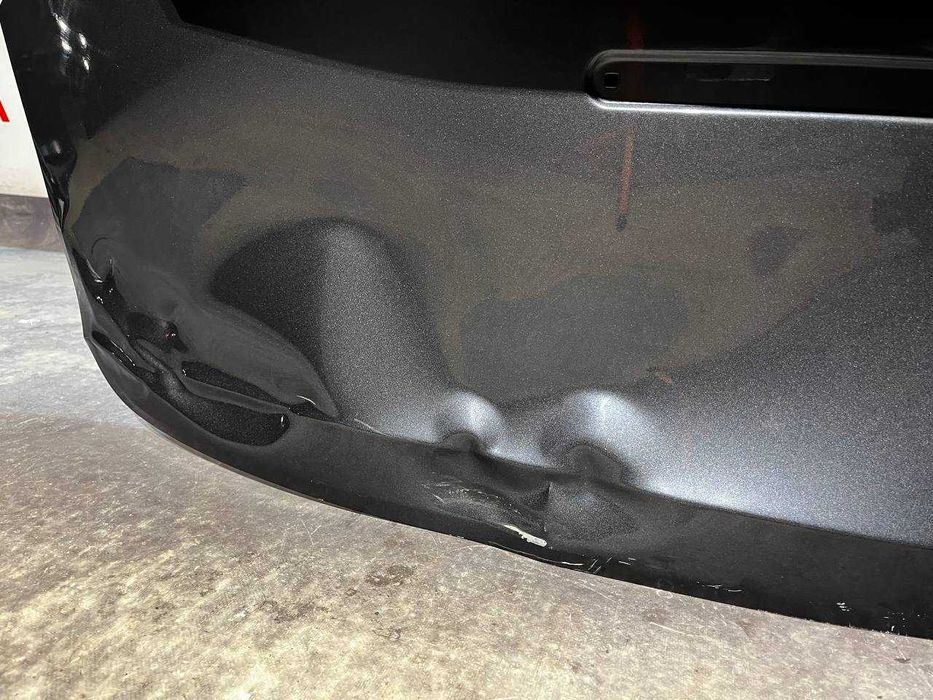 Кришка багажника Ляда Tesla Model Y 1493410-EC-A
