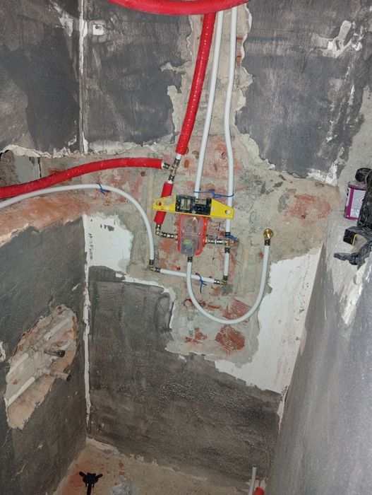 remodelação de WC, cozinha,diz entupimentos de esgotos ,canalização ladrilhos e aplicação de telas asfáltica
