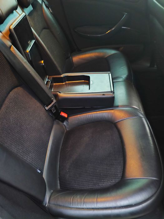 C5 2.0 Exclusive poucos kms e um dono