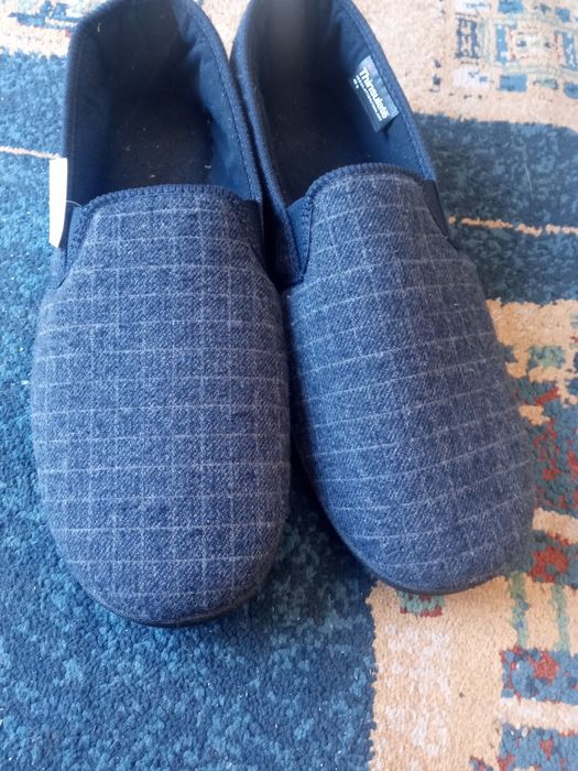 2. Buty męskie kapcie thinsulate  rozmiar 44,5 wkładka 28 cm