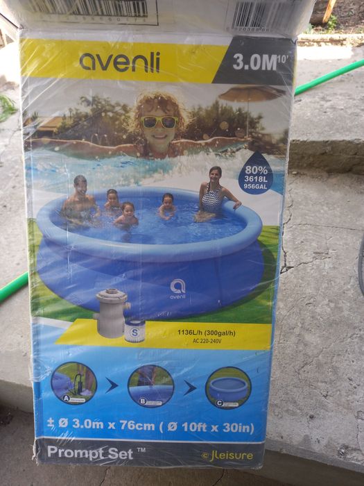 Продам бассейн 3м в диаметре, высота 70см