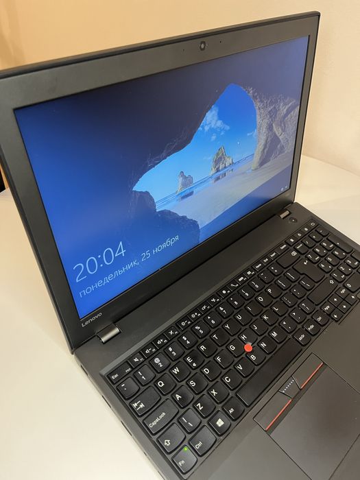 Laptop lenovo T560