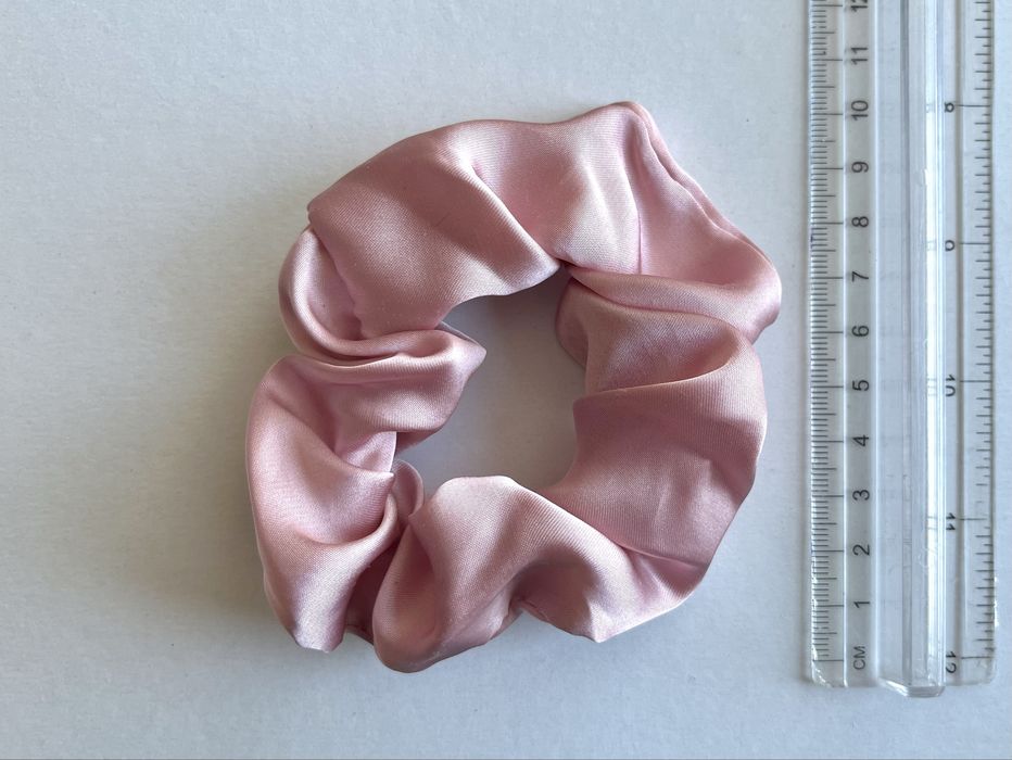 gumki do włosów scrunchie