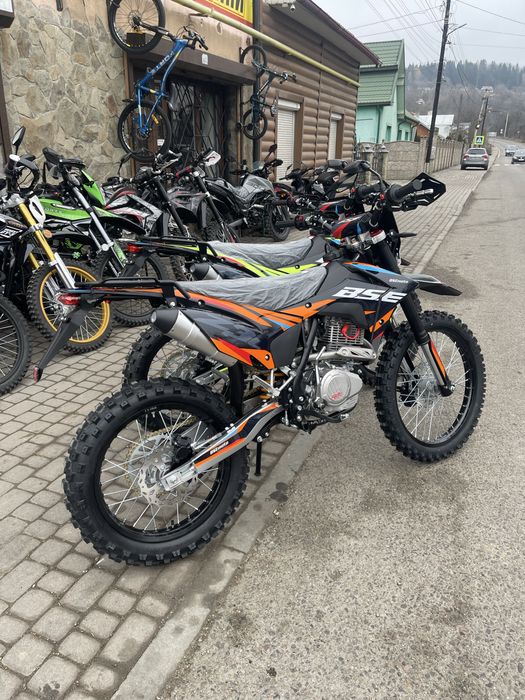 Мотоцикл  BSE J3