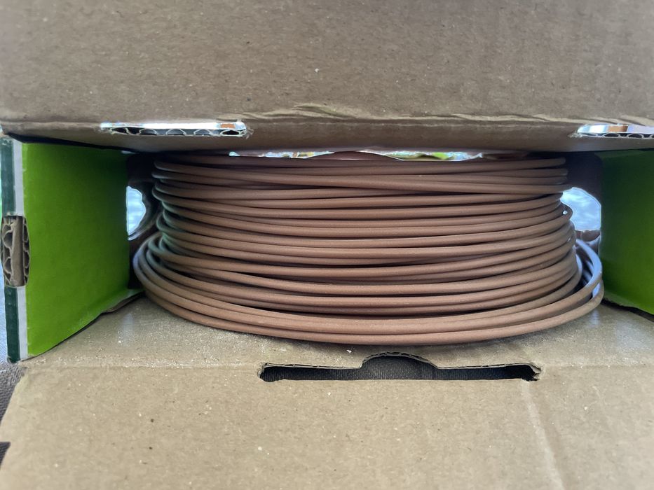 Material eléctrico - restos de obra