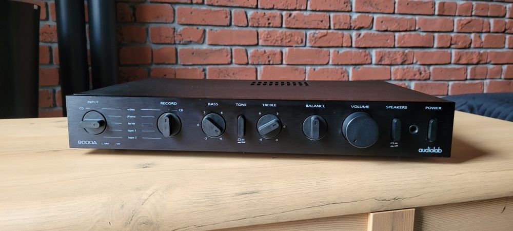 Wzmacniacz Audiolab 8000a