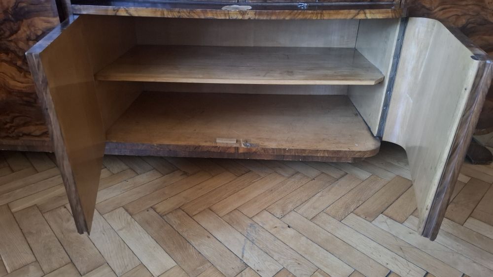 Piekny mebel Art deco