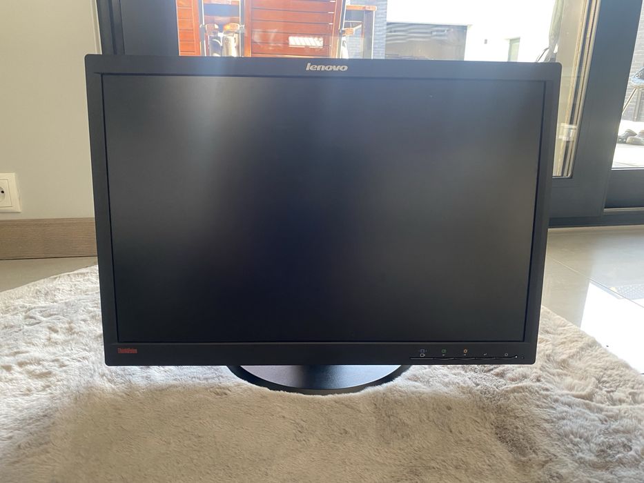 Monitor Lenovo ThinkVision