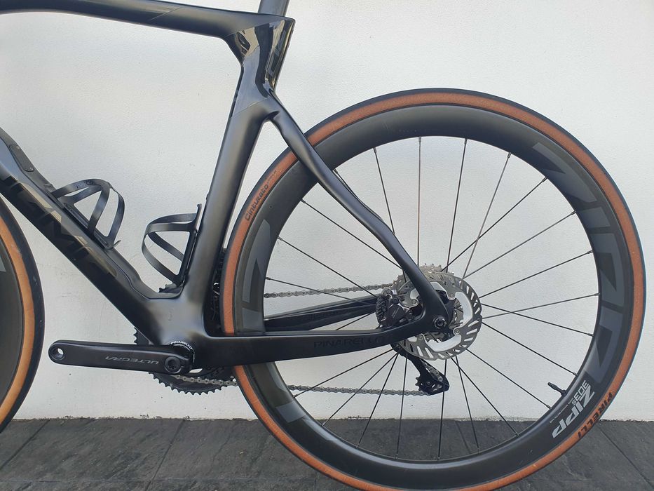 Pinarello Dogma F12 Ultegra Di2 (24v) Disco.