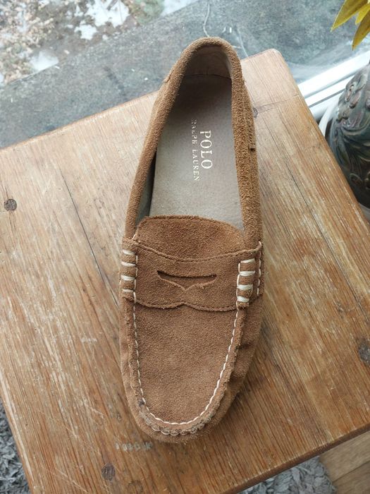 Продам замшеві туфлі