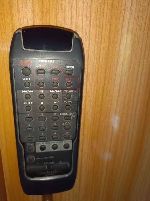 Amplituner technics z pilotem