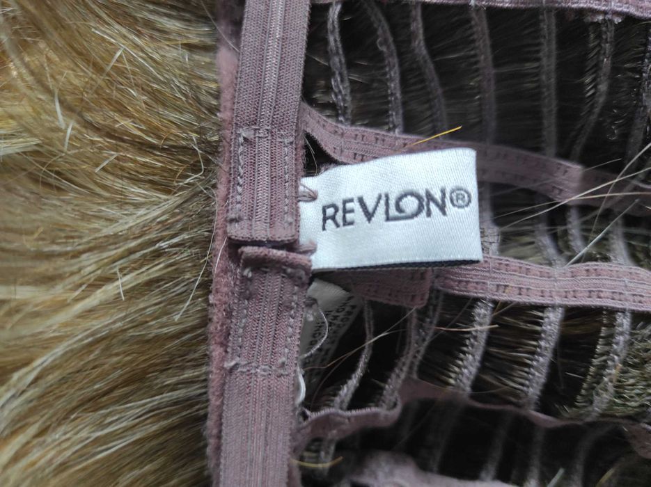 Peruka syntetyczna blond REVLON Wigs