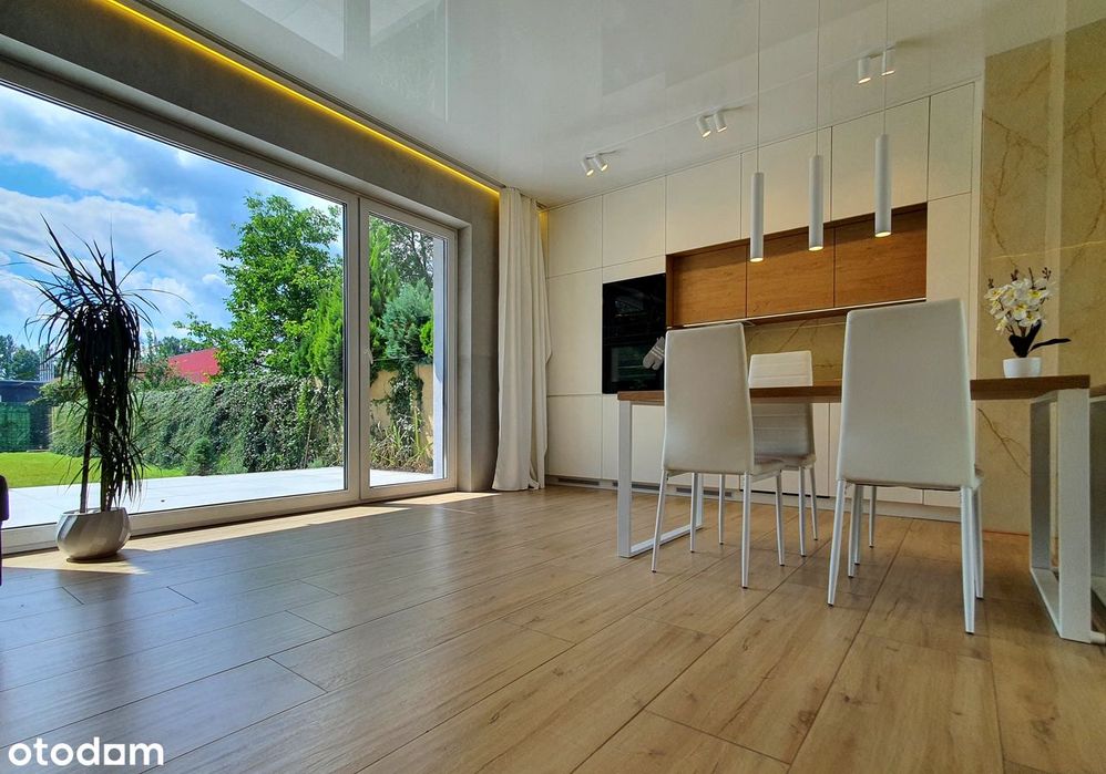 Nowy apartament + zamykany parking + ogródek