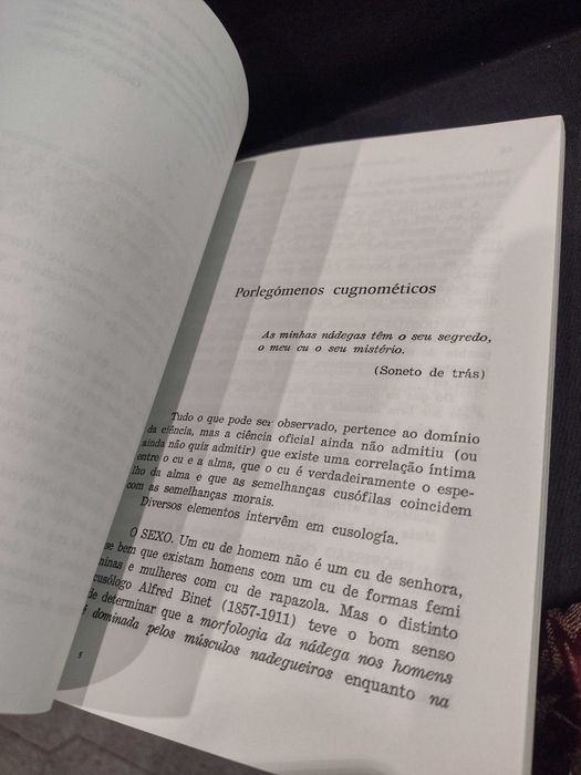 O cu através dos tempos - Léo Campion