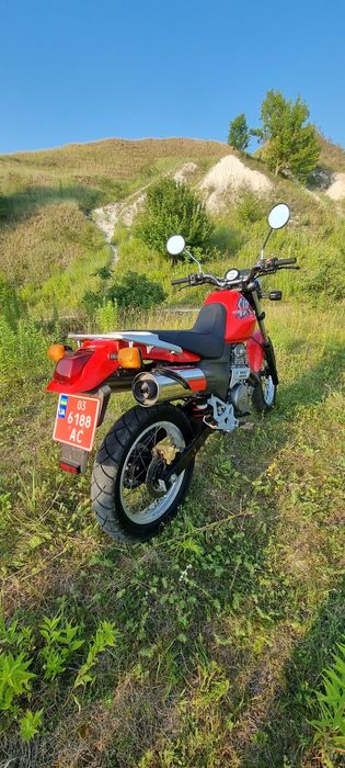 Honda SLR 650 Кубиків Мото
