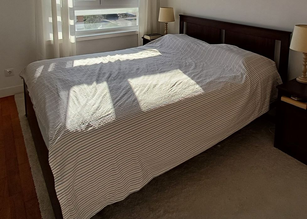 Cama SONGESAND 160cm