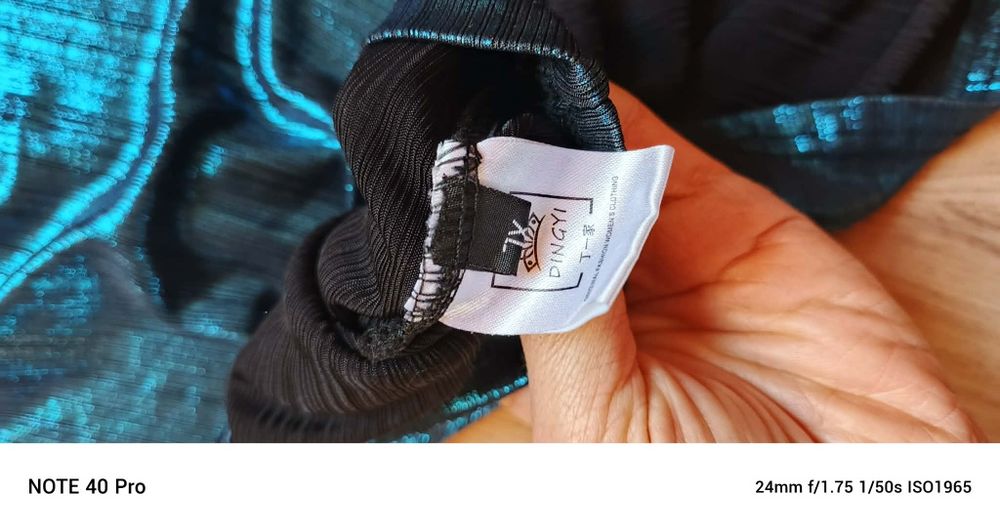 Błyszczący golf damski Dingyi L XL 40 42