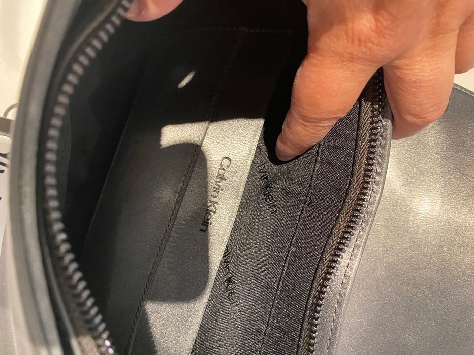 Mala nova Calvin Klein