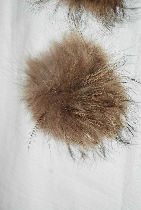 Балабон помпоны балабоны на шапку для шапки   енот енота.