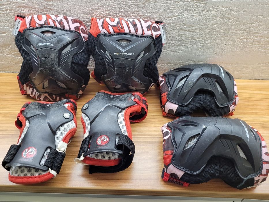 Kask TSG junior na rolki/bmx/hulajnogę + zestaw ochraniaczy Powerslide