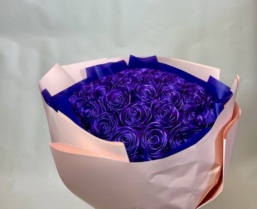 Букет з атласної стрічки,ручна робота