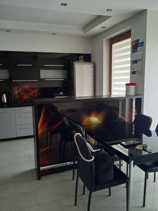 Do wynajęcia mieszkanie 2-pokojowe o powierzchni 56 m² taras-osiedle Sosnowa - Gotowe do zamieszkania