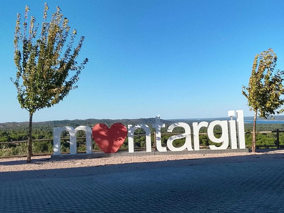 Quartos para arrendamento mensal - Montargil