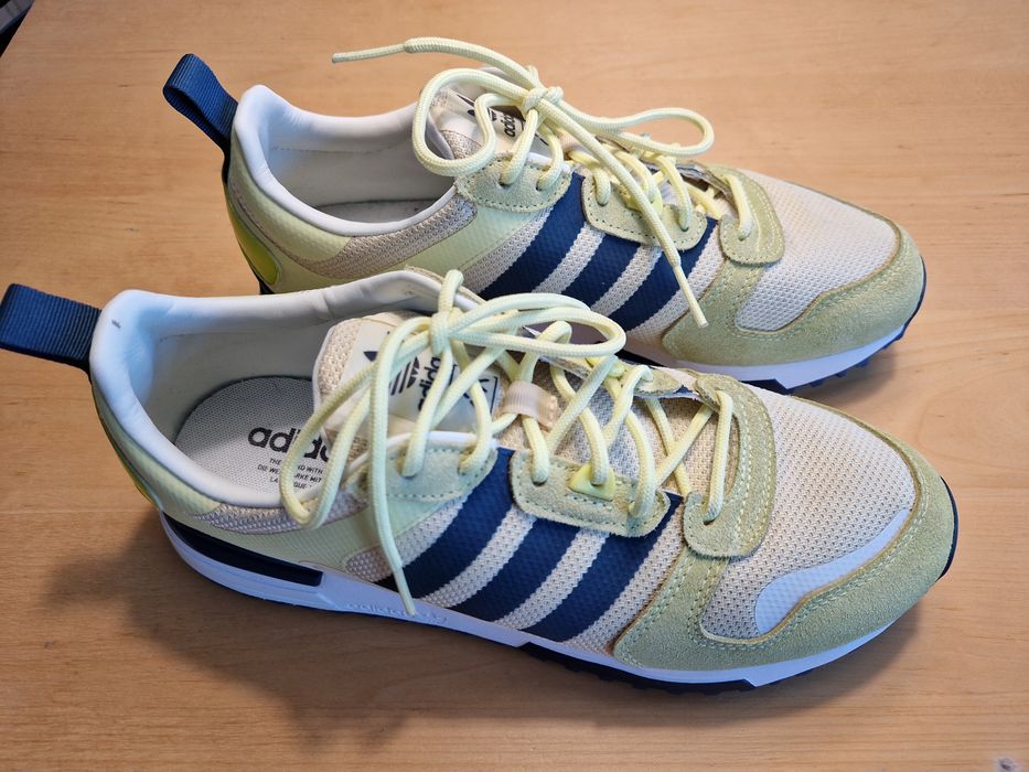Buty Adidas ZX 700 – rozmiar 44