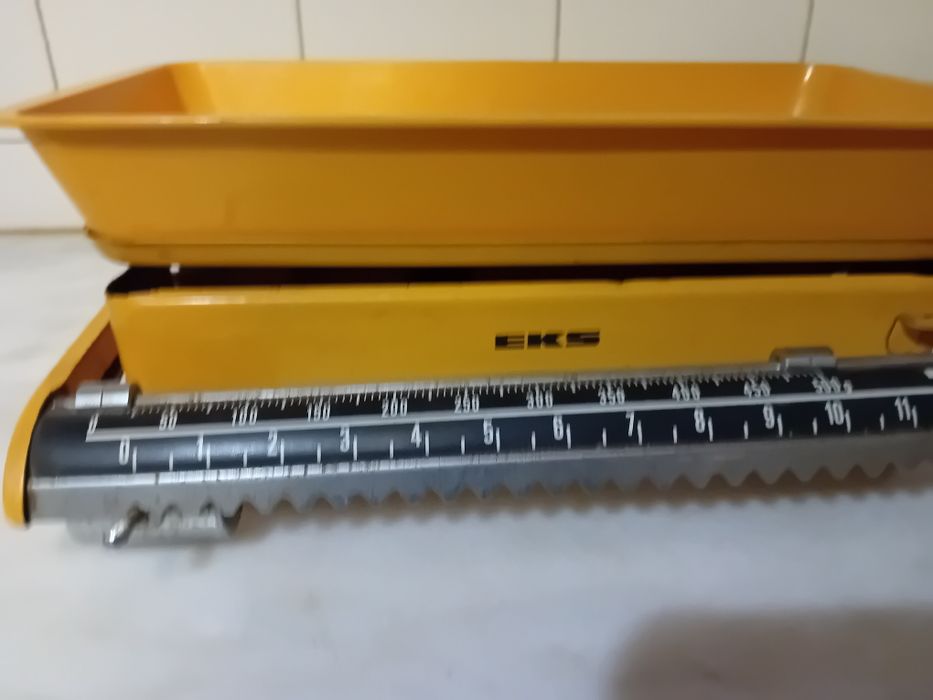 Balança de Cozinha Vintage EKS