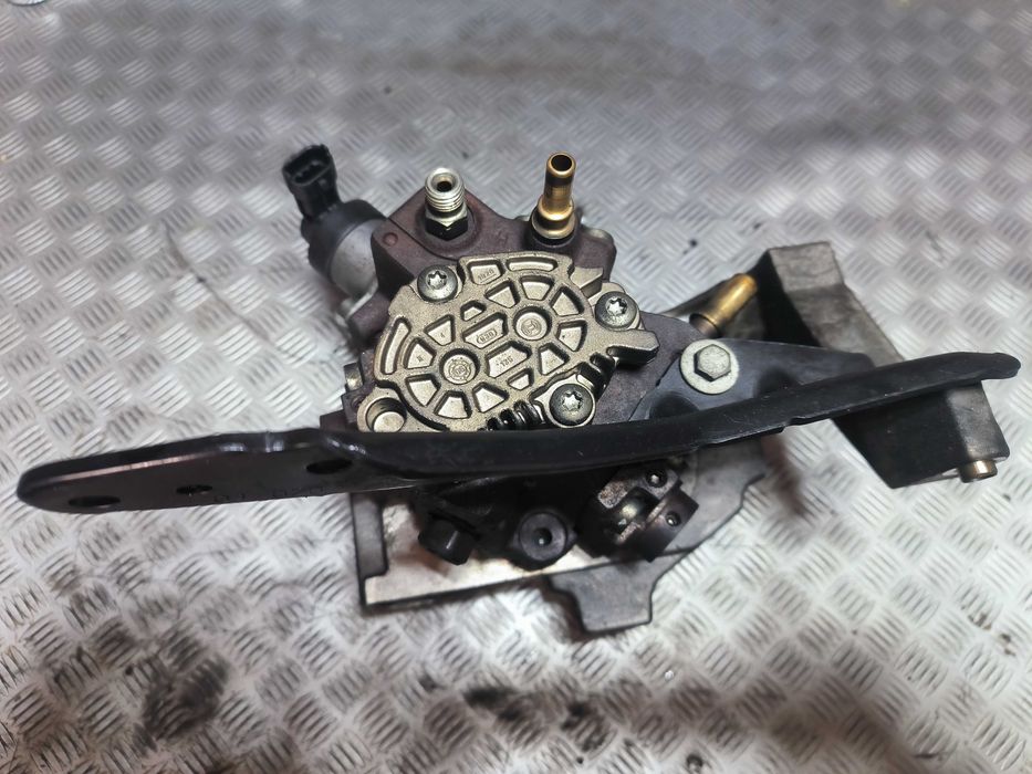Bomba injetora Diesel Volvo C30 1.6D