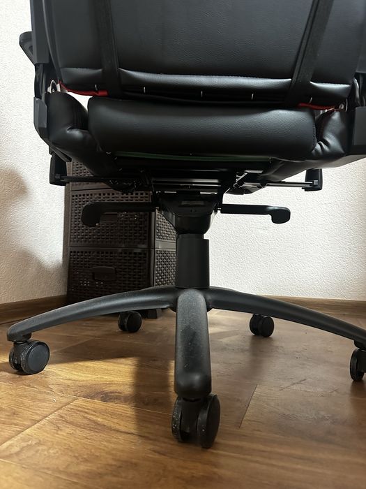 Геймерське крісло GT Racer X-0718