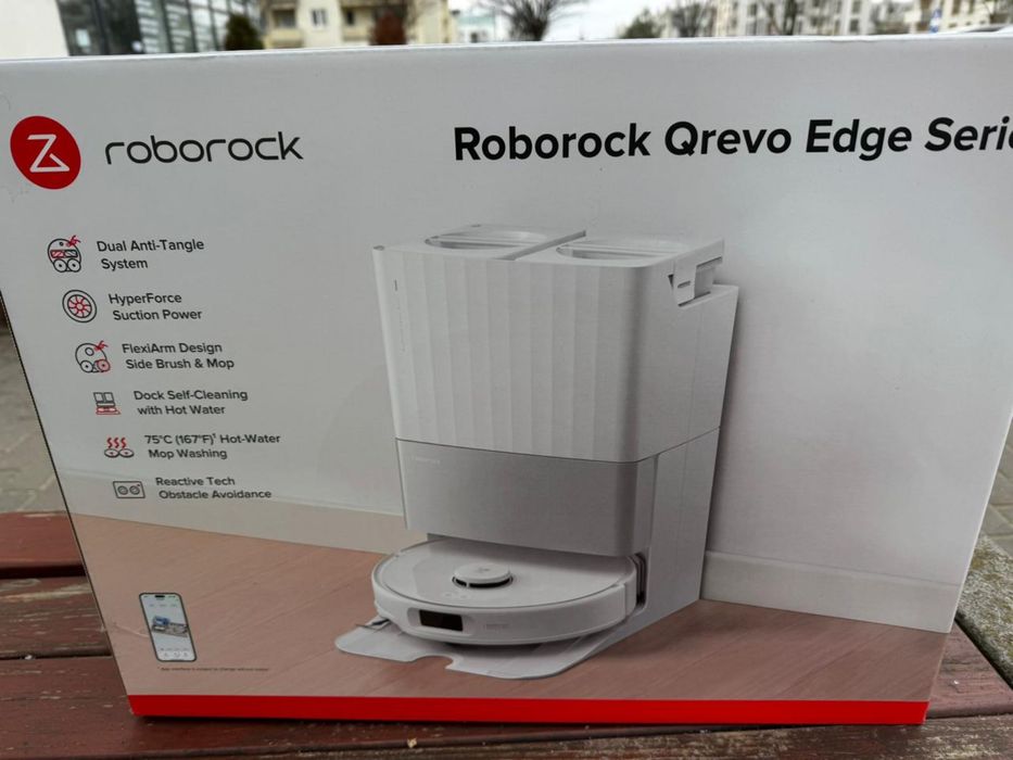 Robot sprzatajacy Roborock Qrevo Edge S5A