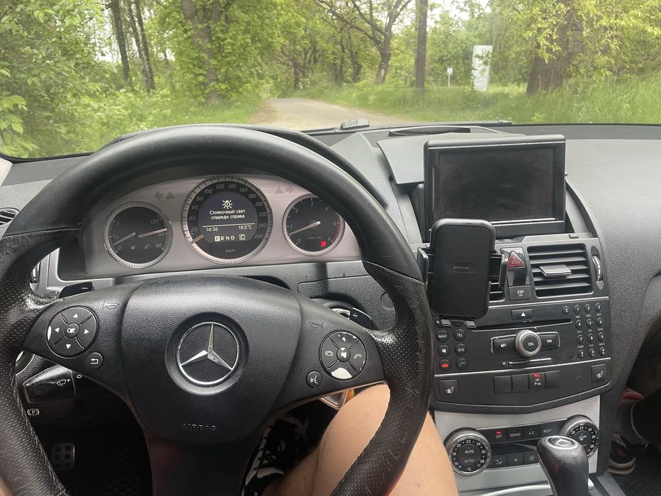 Mercedes-Benz C-Class 2007 VIN WDD2040221A015970 фото оголошення 2 з 8
