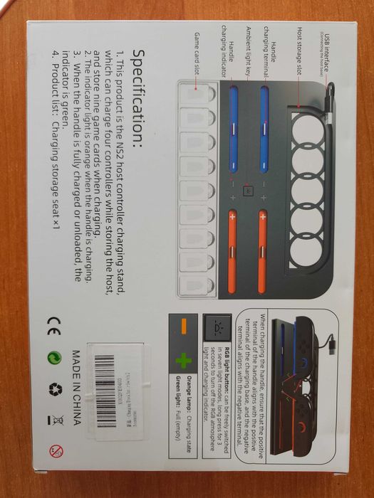 Stacja ładująca i organizer przeznaczona dla akcesoriów i konsoli Nintendo Switch 2 z podświetleniem