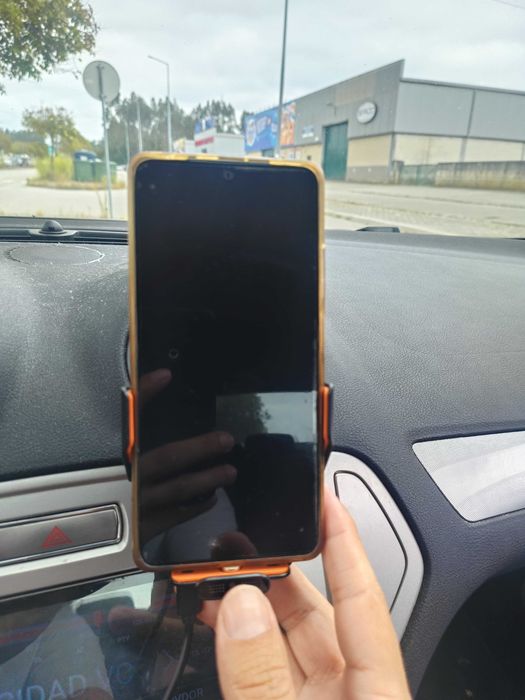 Suporte Magnético Carro c/ Carregamento Sem Fio 66W - Novo