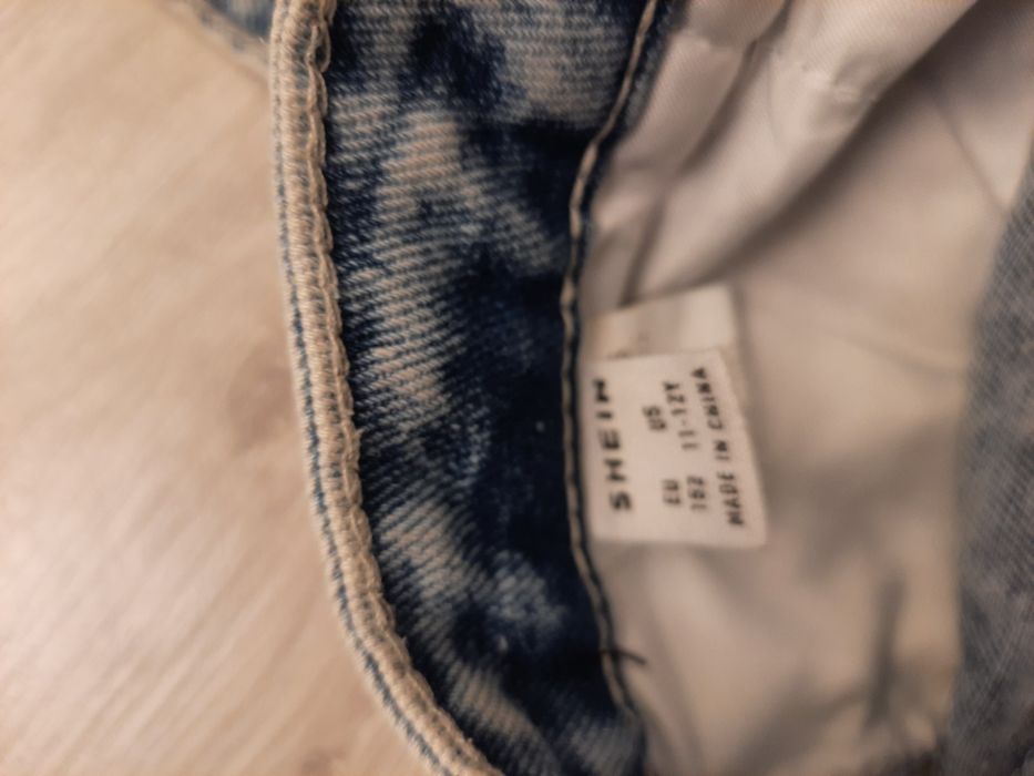 Spodnie jeansowe dla dziewczynki Shein,r.152