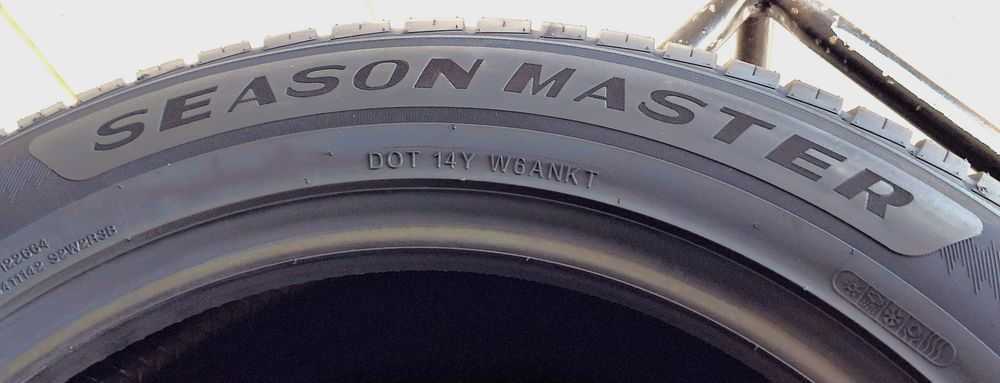 Opony 235/55R19 Greentrac Season Master 26r C/B/71dB 3 lata gwar. 320z